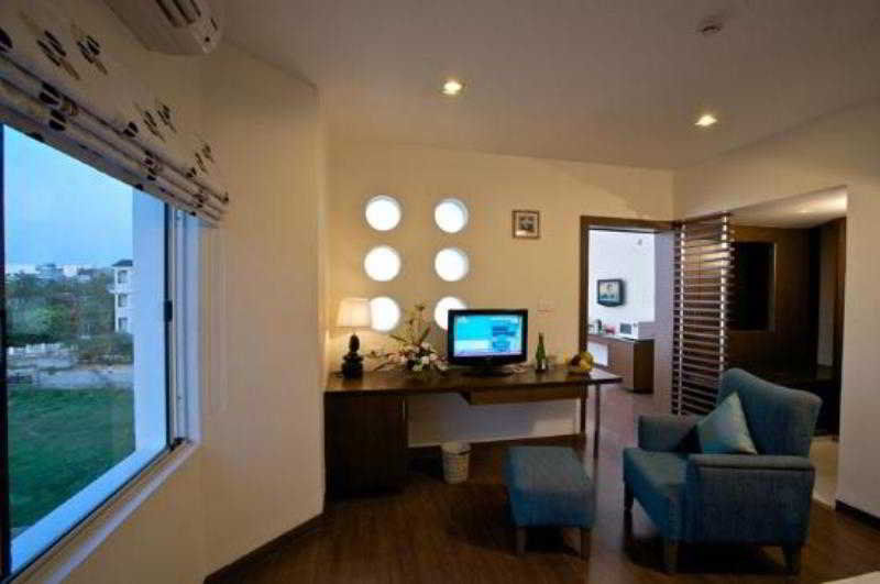 Oyster Suites Hyderabad Exteriör bild