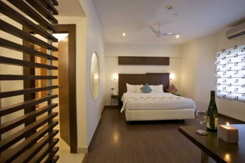 Oyster Suites Hyderabad Exteriör bild