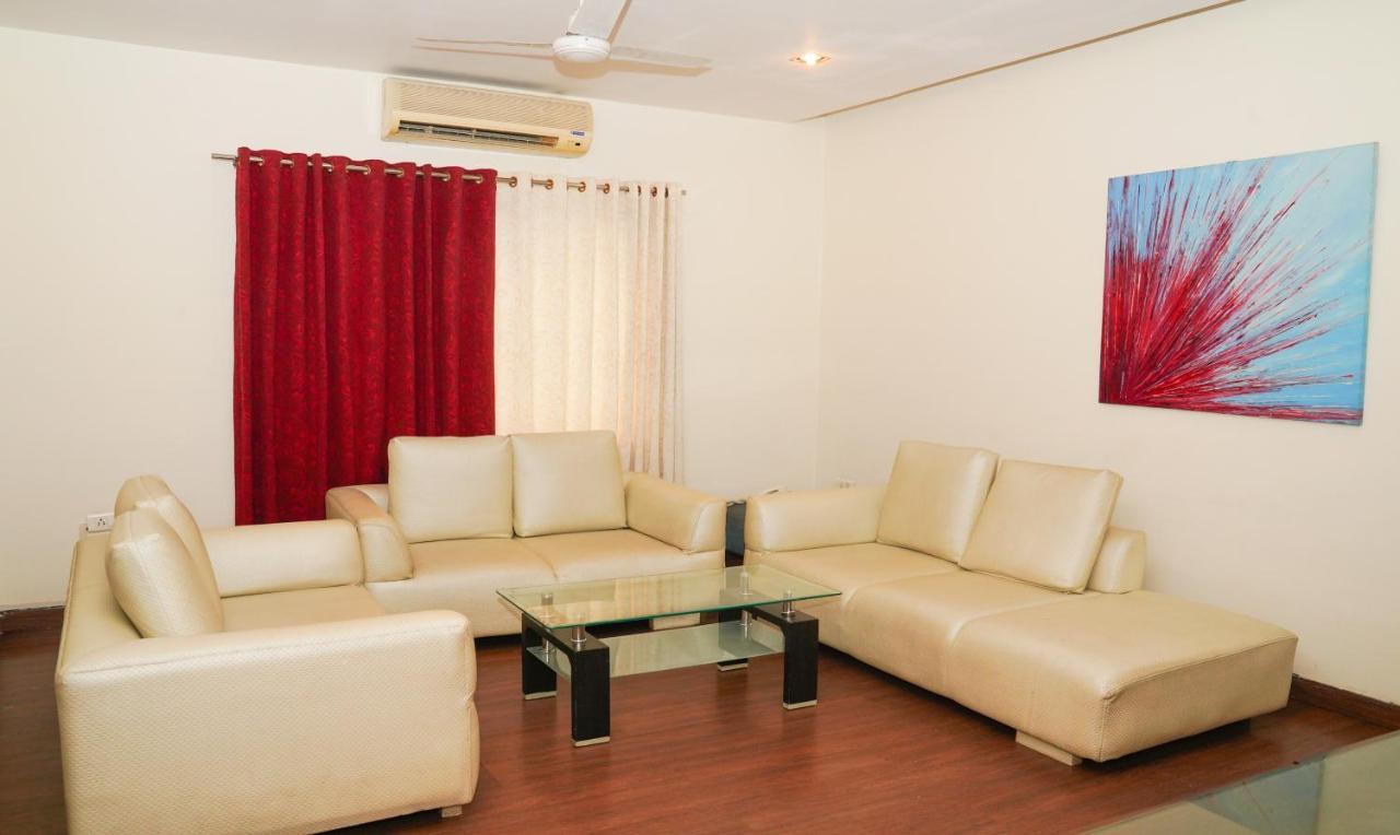 Oyster Suites Hyderabad Exteriör bild